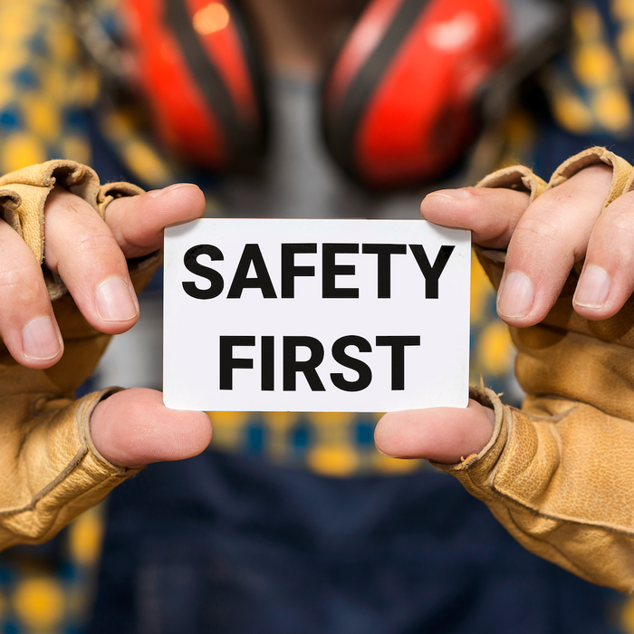Important advice on how to avoid Pallet Truck & Handling Equipment Injuries and/or Accidents