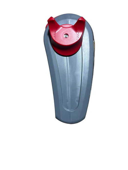 Control box for electric pallet trucks including the lift, lower and horn buttons. Emergency reverse and throttle. Also has the lcd display for information relating to battery life and error codes.