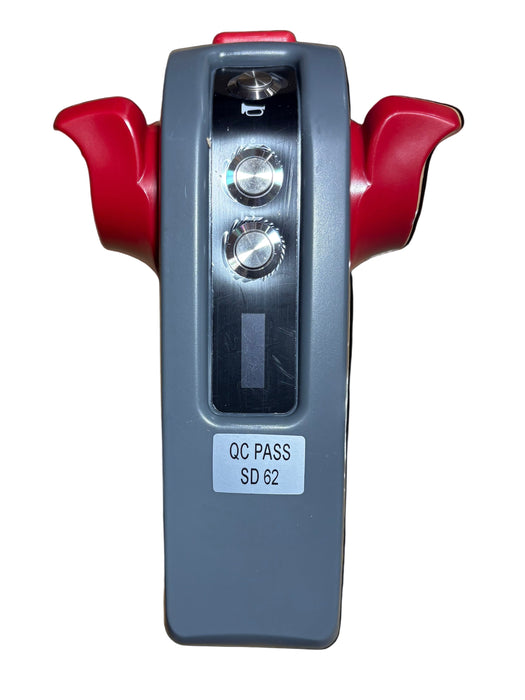 Control box for STAXX electric pallet trucks including the lift, lower and horn buttons. Emergency reverse and throttle. Also has the lcd display for information relating to battery life and error codes.